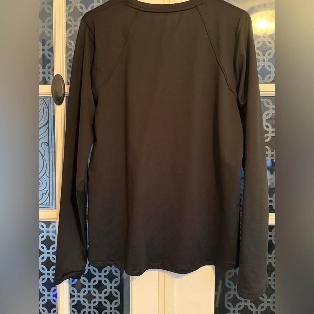 Under Armour Black ColdGear Top - Picture 9 of 10